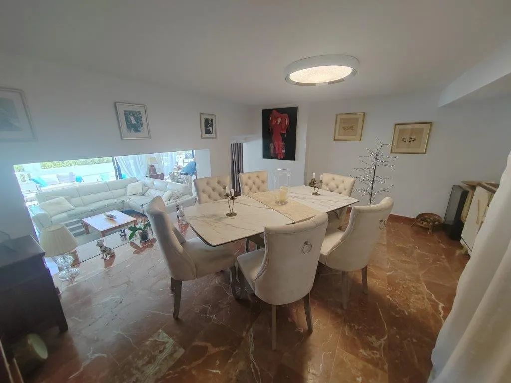Spacious apartment with a large golf-view terrace in Las Ramblas (4)