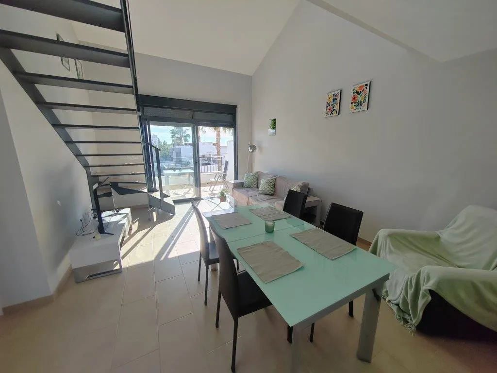 Bright top-floor apartment with solarium near La Fuente (5)