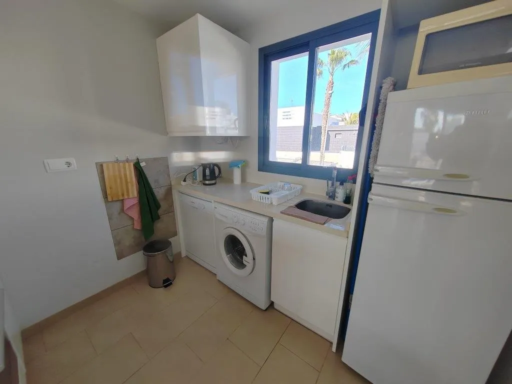 Bright top-floor apartment with solarium near La Fuente (7)