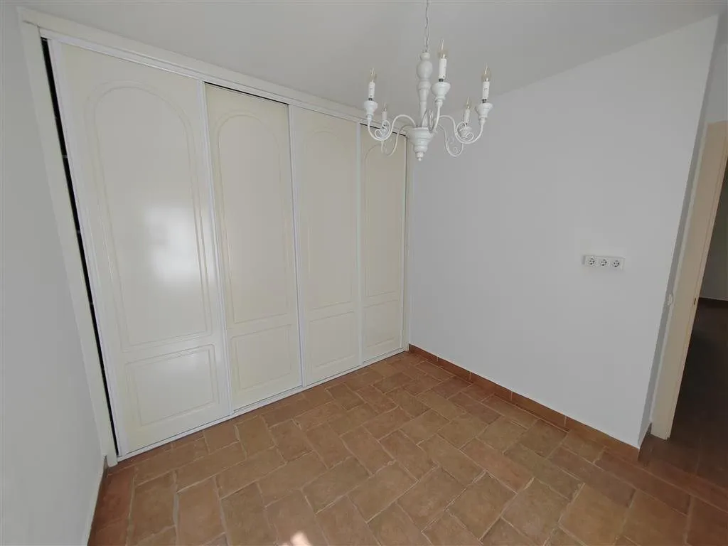 Two-bedroom apartment with conservatory in Playa Flamenca (10)