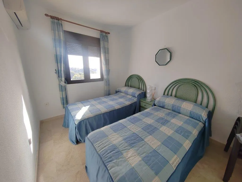 Penthouse with sea views in Las Ramblas (10)