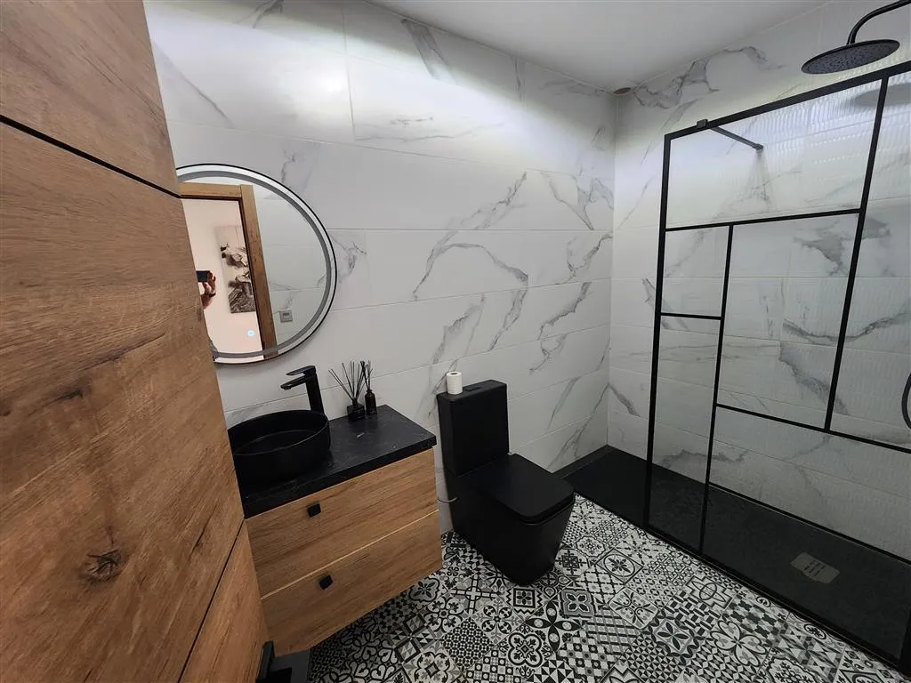 Refurbished townhouse with private pool in Las Ramblas (12)