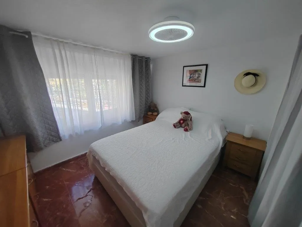 Spacious apartment with a large golf-view terrace in Las Ramblas (13)