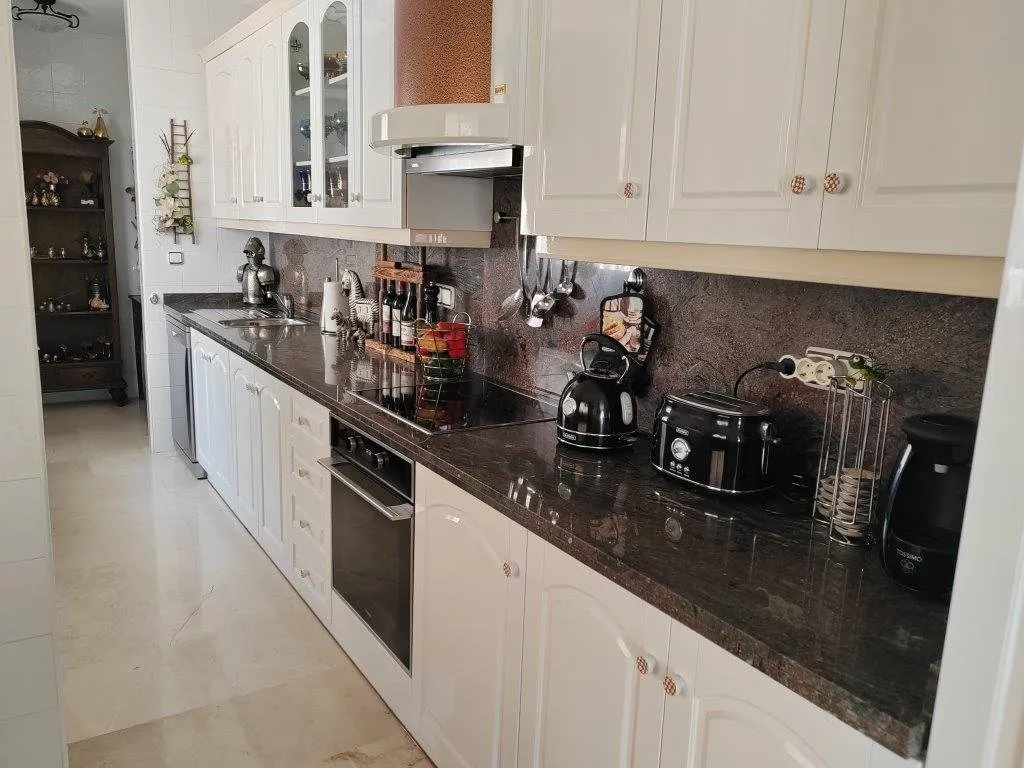 Front-line south-facing penthouse on Las Ramblas Golf (13)