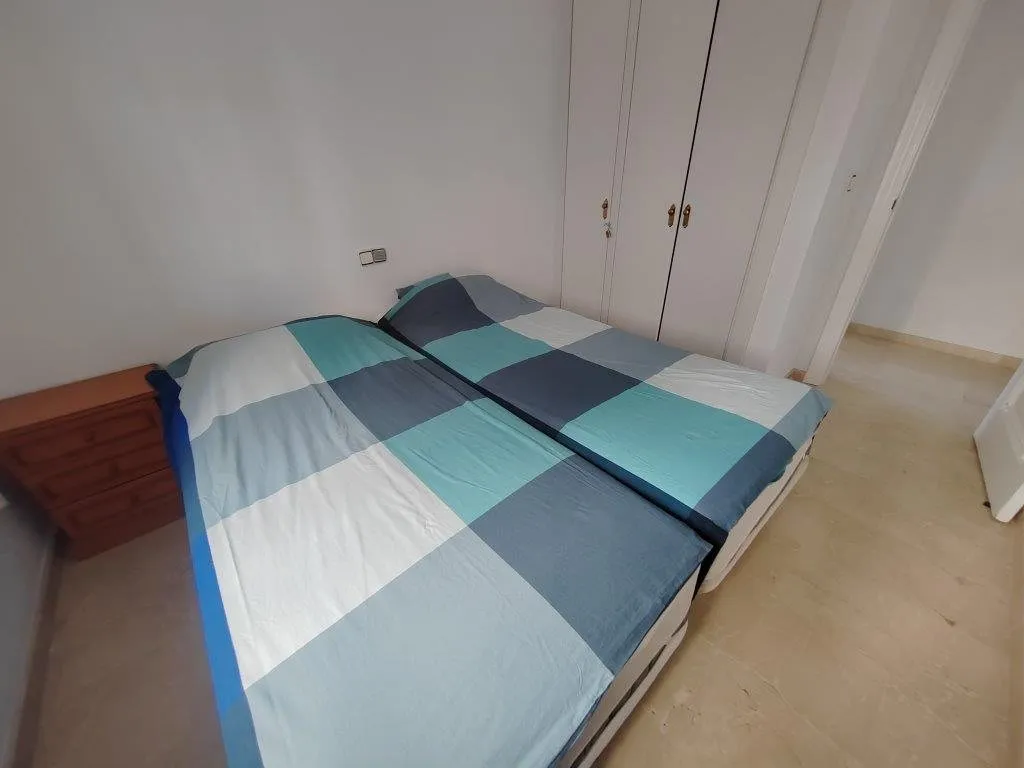 Front-line ground-floor apartment on Las Ramblas Golf (13)