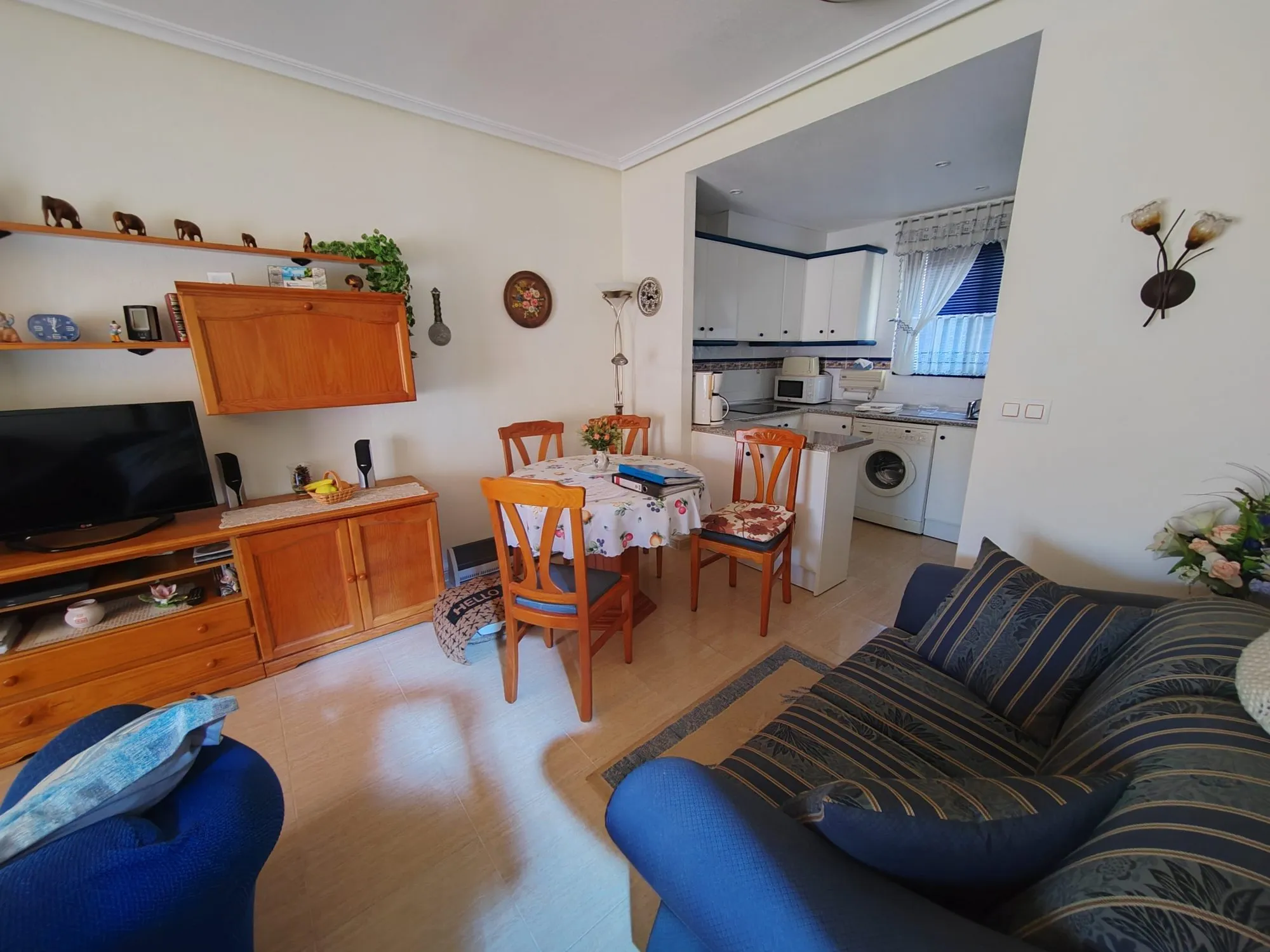 Appartement op de bovenste verdieping op het zuiden met dakterras en zeezicht (14)