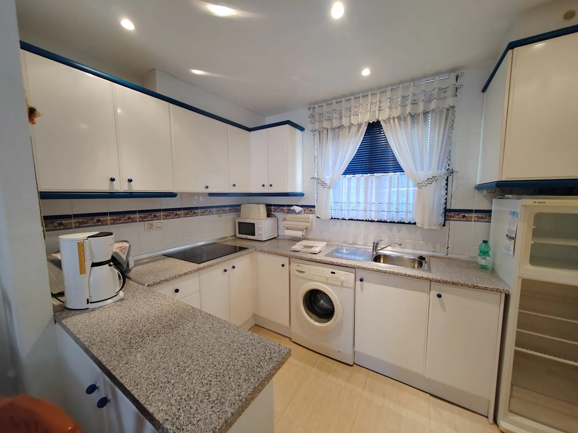 Appartement op de bovenste verdieping op het zuiden met dakterras en zeezicht (15)