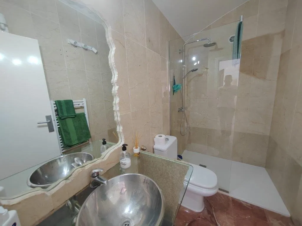 Spacious apartment with a large golf-view terrace in Las Ramblas (15)