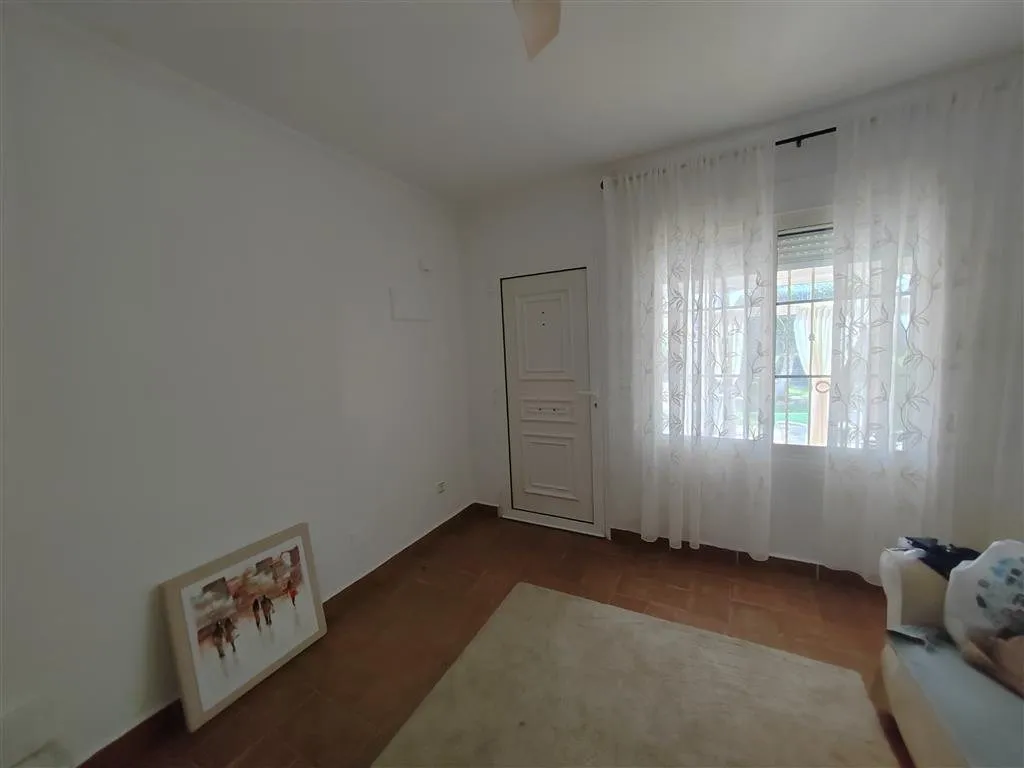 Two-bedroom apartment with conservatory in Playa Flamenca (17)