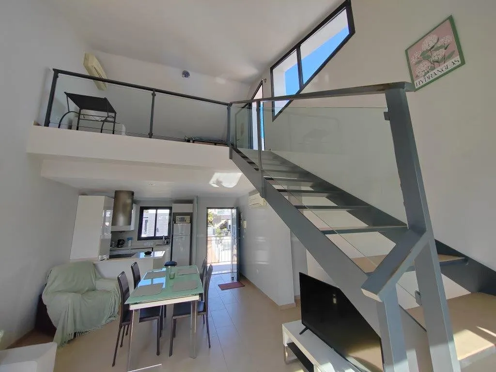 Bright top-floor apartment with solarium near La Fuente (17)