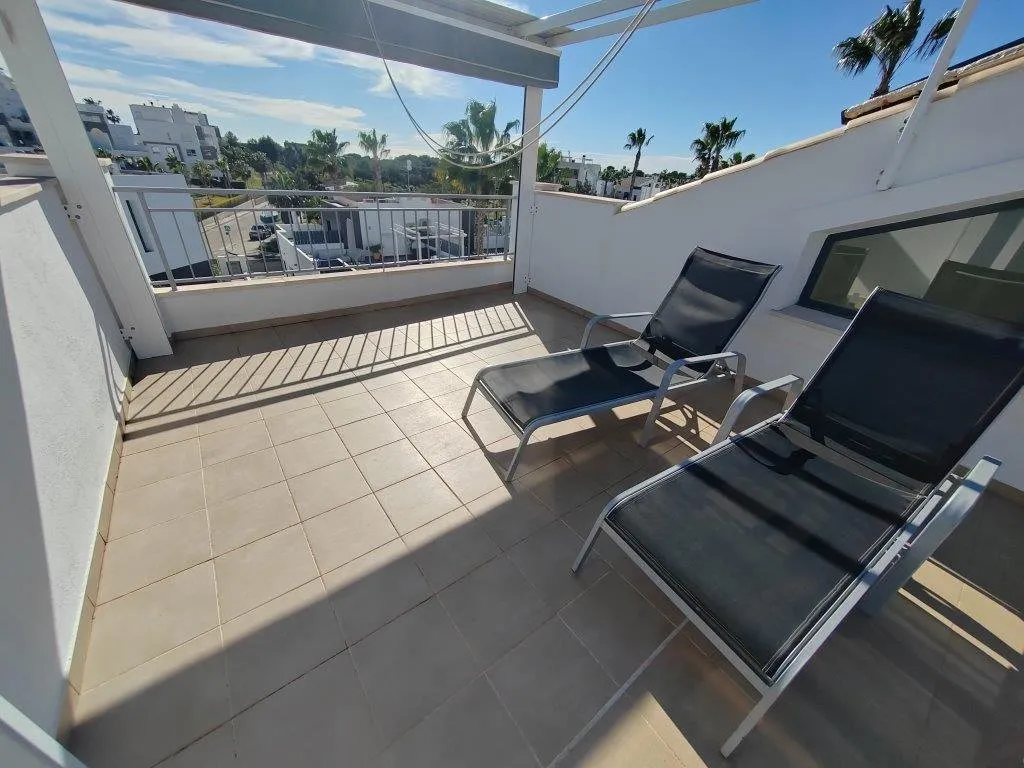 Bright top-floor apartment with solarium near La Fuente (22)